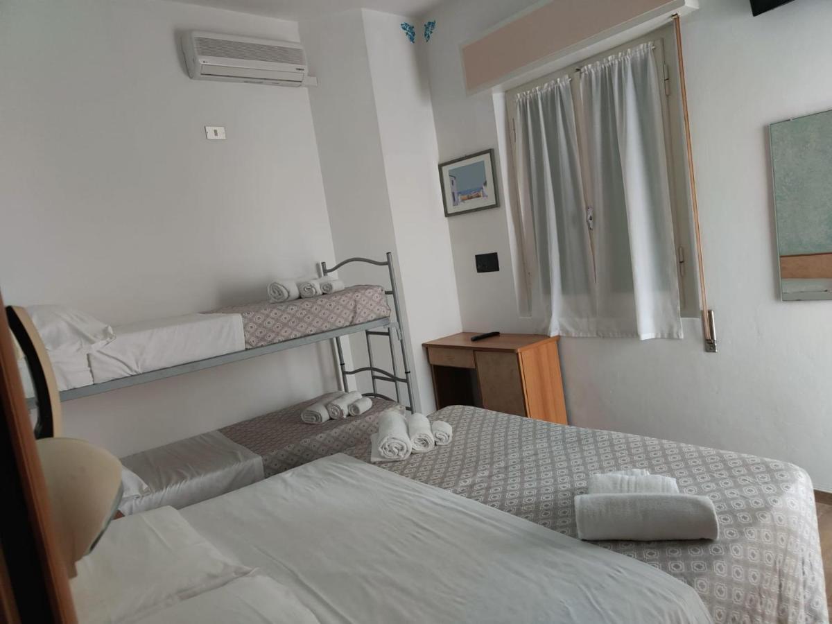 Hotel Gioiella Rimini Extérieur photo